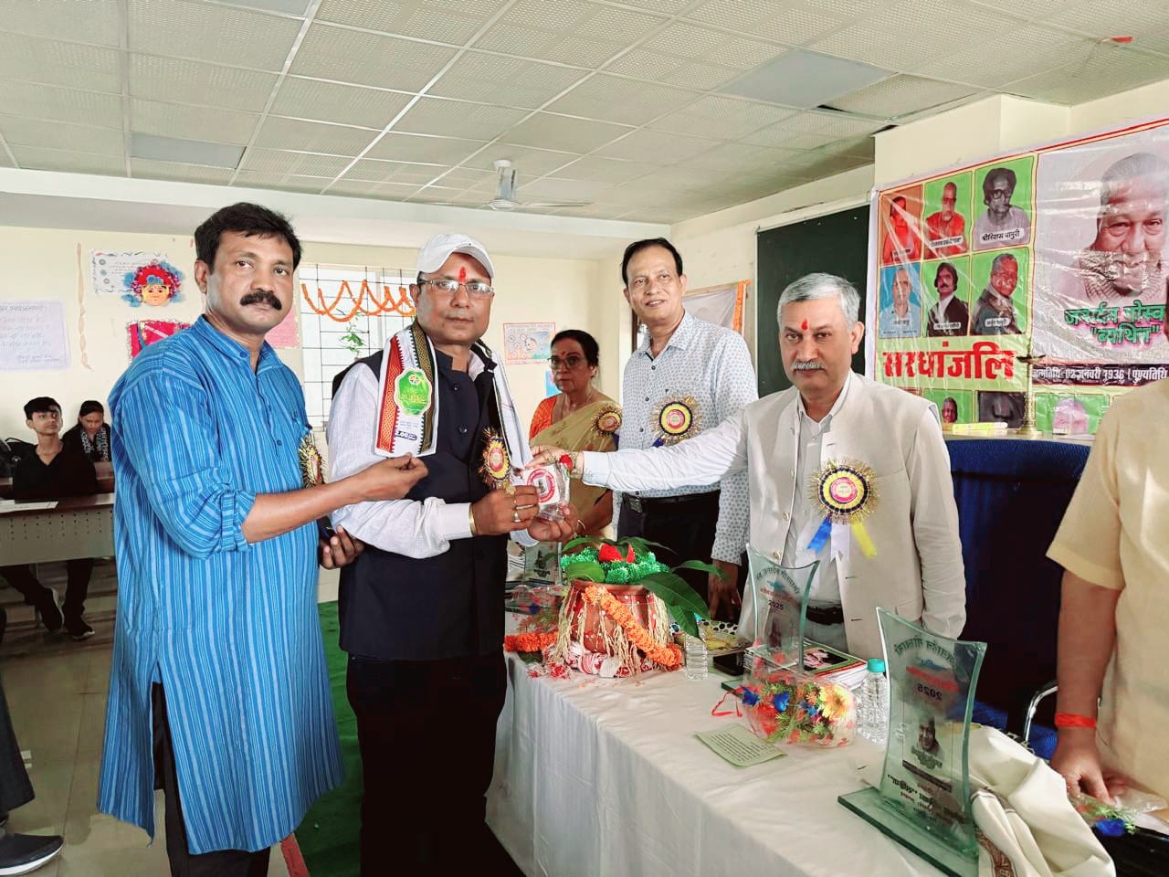 खोरठा साहित्यकार स्व जनार्दन गोस्वामी व्यथित जी की पुण्यतिथि मनाई गई, खोरठा साहित्यकार, जनार्दन गोस्वामी व्यथित, । khortha sahityakar, janardan Goswami baythit, khortha writer,